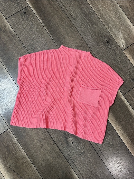 Zenana Outfitters Sweaters - Zenana Sleeveless Sweater